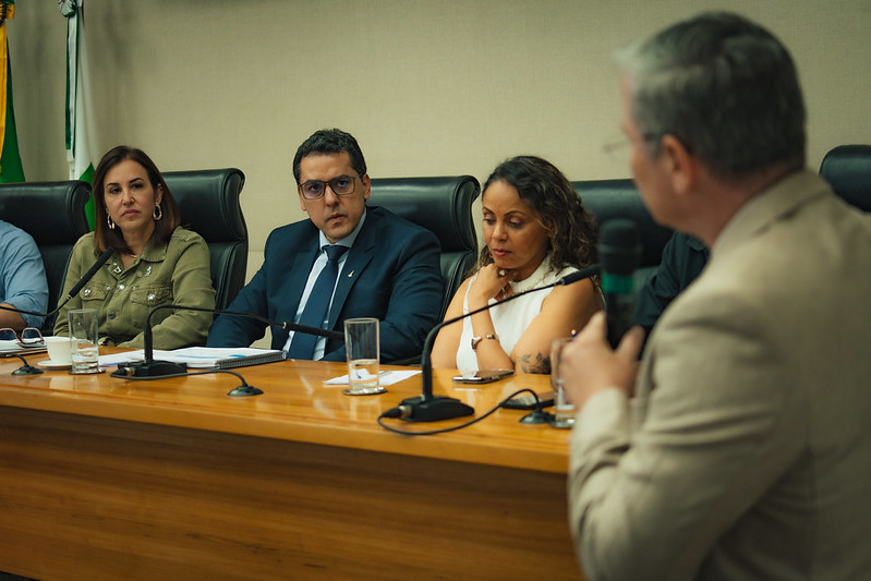 Capa da notícia: Saúde presta contas à Câmara Legislativa em audiência pública