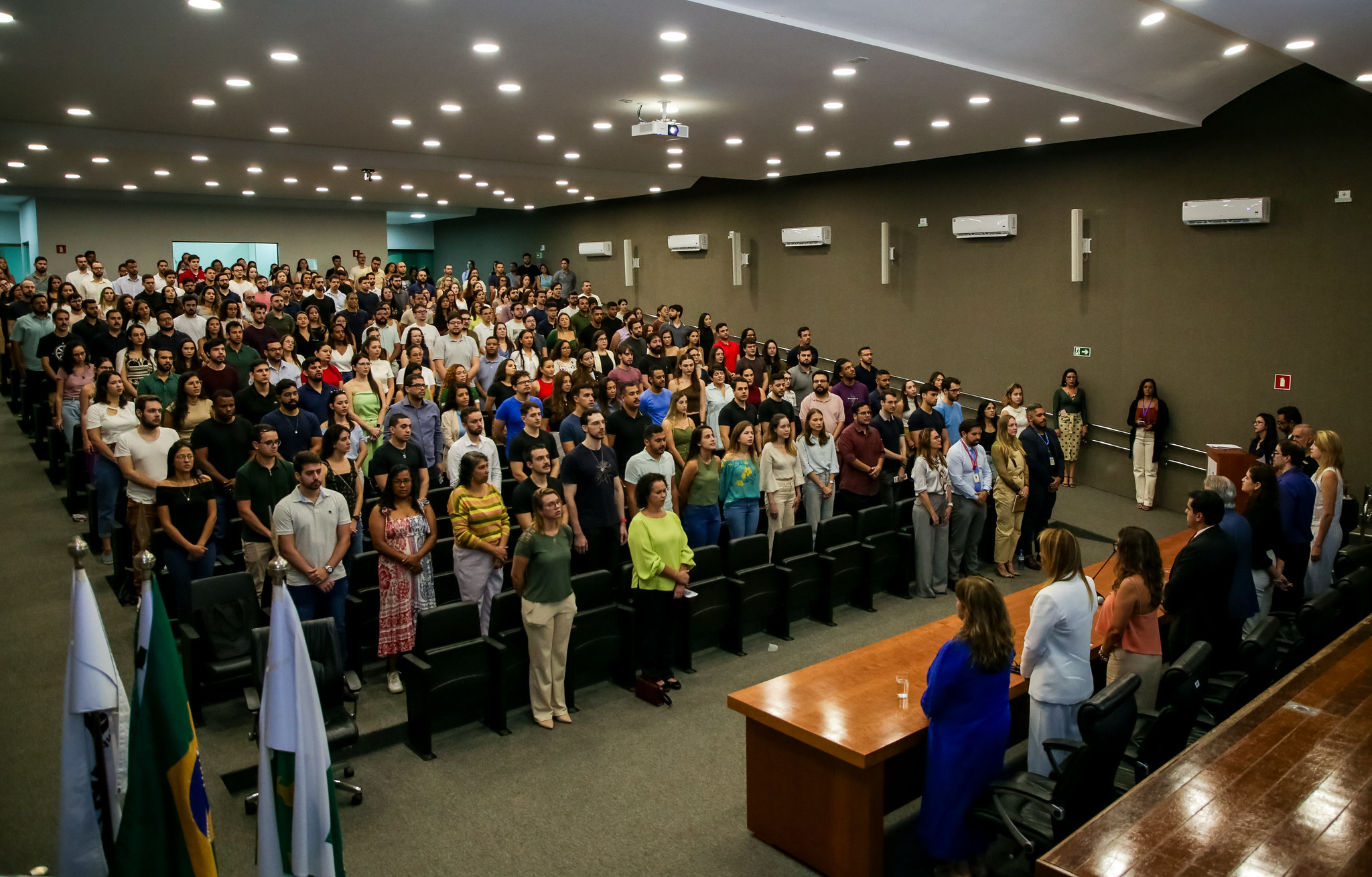 Capa da notícia: Mais de 500 residentes começam a atuar na Secretaria de Saúde