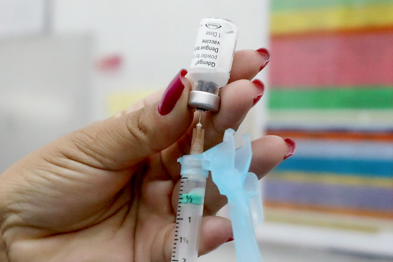 Capa da notícia: GDF intensifica cobertura vacinal como estratégia de combate à dengue