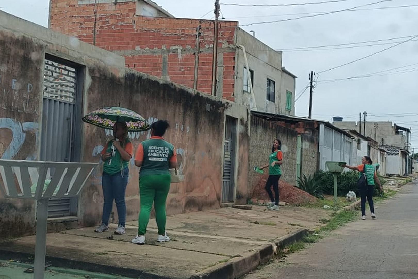 Capa da notícia: Santa Maria recebe ação de conscientização sobre coleta seletiva e combate à dengue