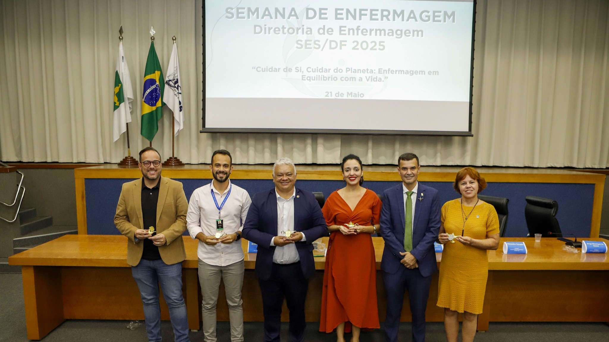 Capa da notícia: Profissionais celebram Semana da Enfermagem com foco no autocuidado