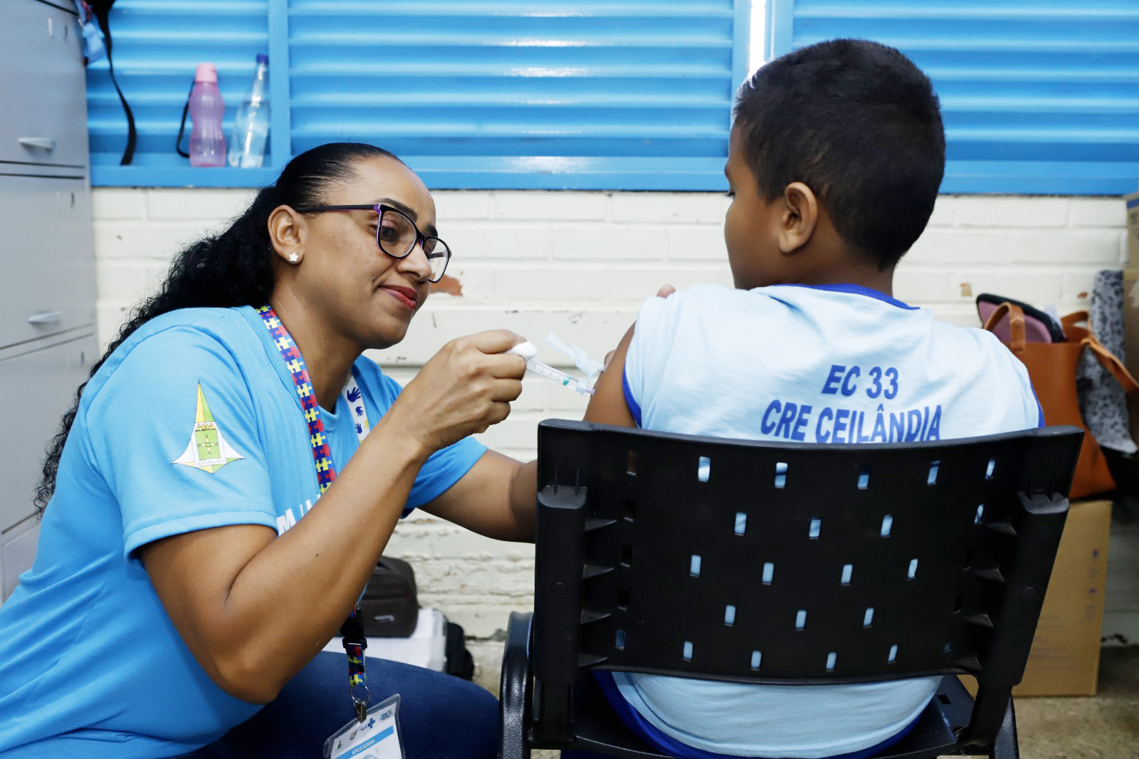 Capa da notícia: Saúde e Educação trabalham em conjunto para atualizar a caderneta dos estudantes