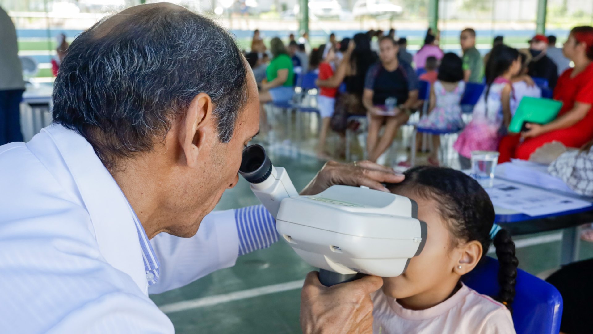 Capa da notícia: Nova estrutura do Saúde Mais Perto do Cidadão será focada na saúde ocular de alunos da rede pública