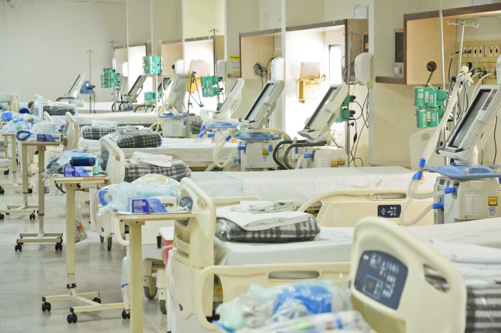 Capa da notícia: Com a maior média de leitos de UTI do país, DF garante atendimento intensivo a pacientes graves